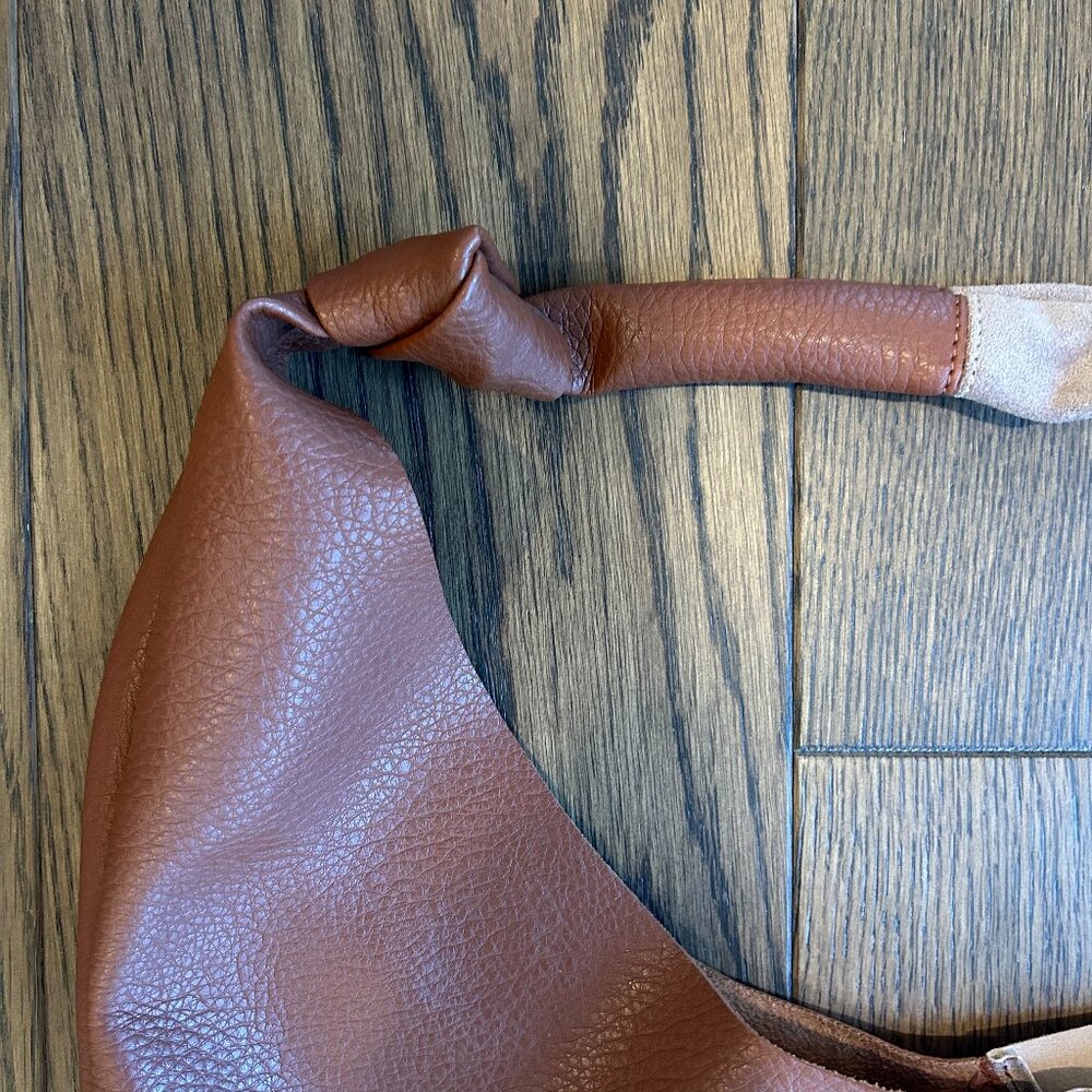 Two-tone Love Knot Slouchy Bag - Sample Bag - Brand New - Picture 2 of 6